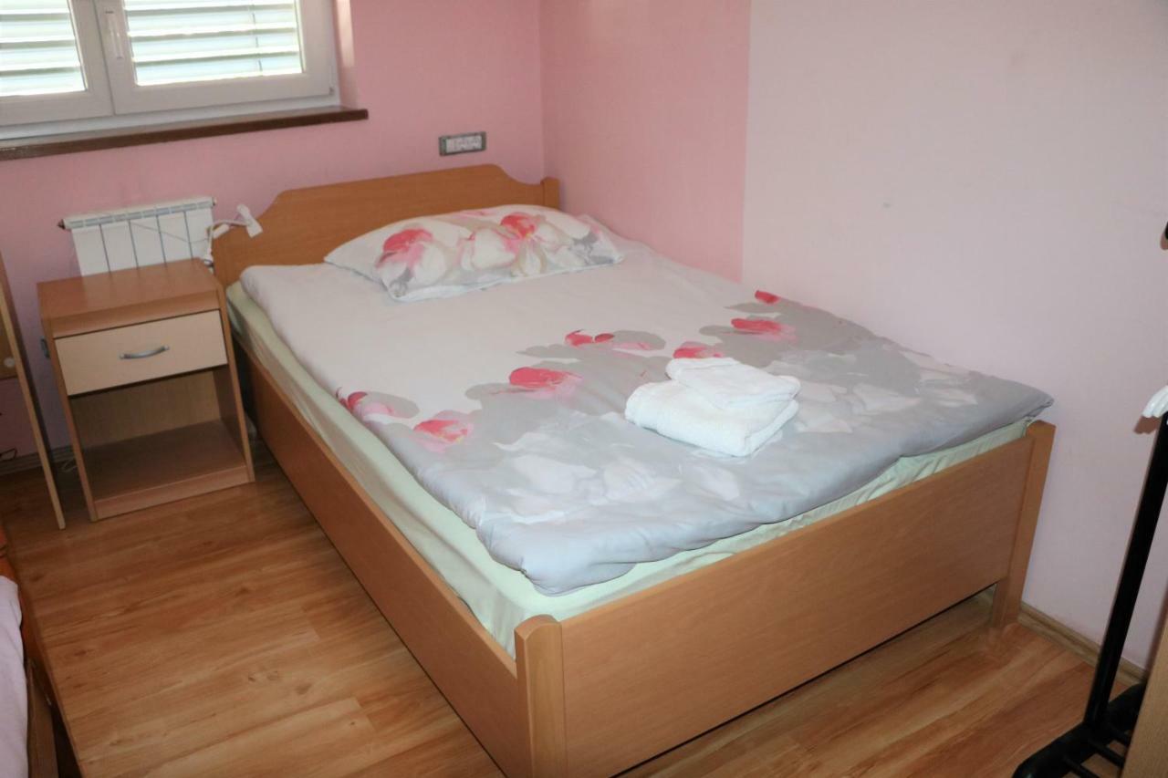Apartment Olivia Ciginj ภายนอก รูปภาพ